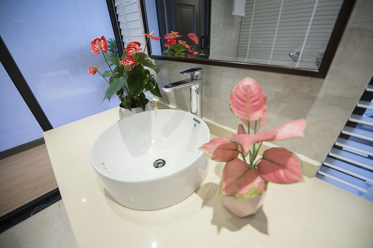 Hong Gia Tue Apartment Hanoi Exterior foto